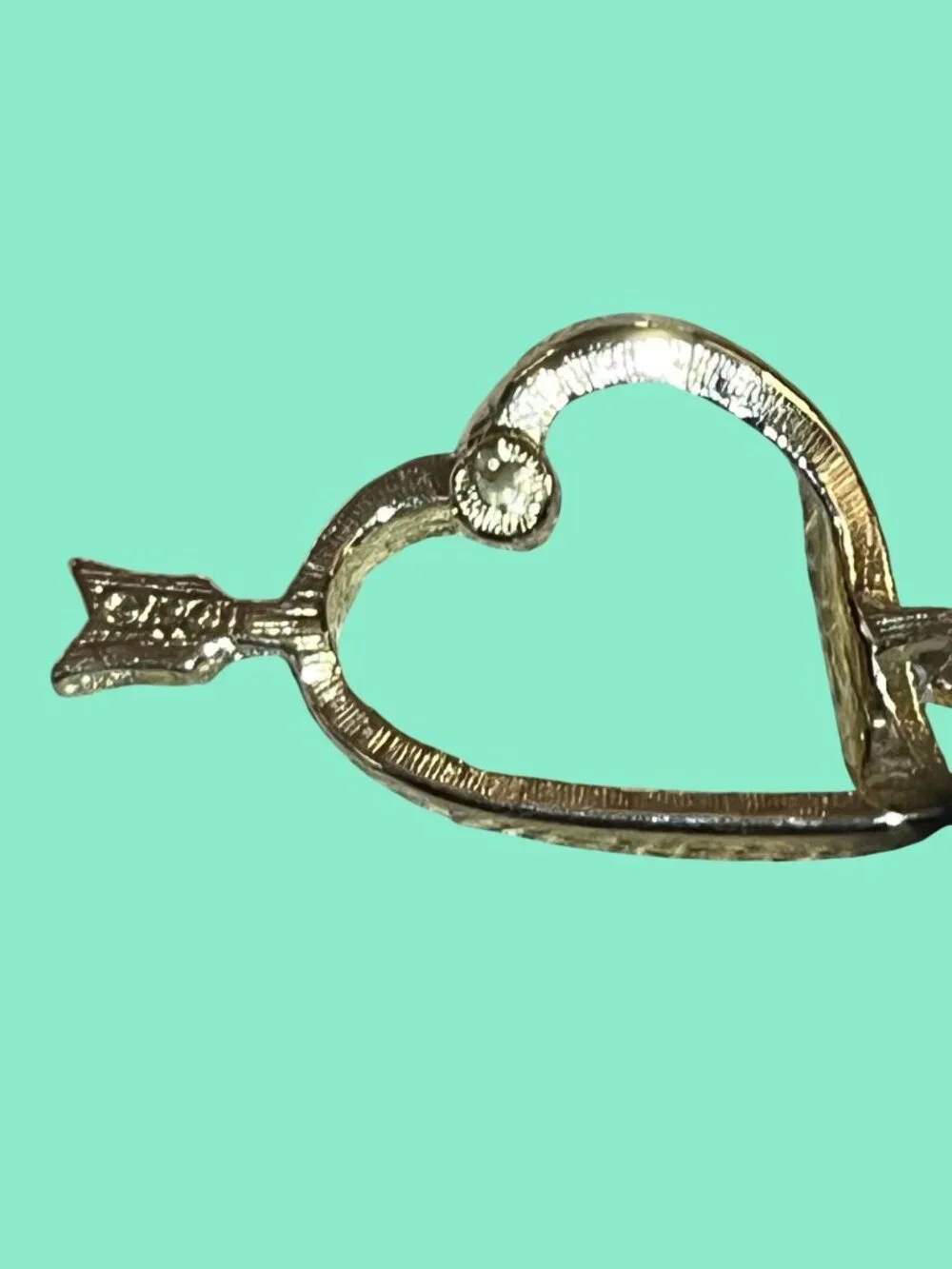 1980s Avon Gold-Tone Heart With Arrow Tie Tack Pin
